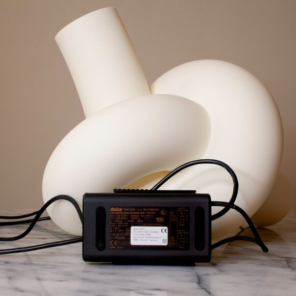 Authentic Designer Ingo Maurer Knot 2 Sculptural Designer Lamp, Mid-Century, MCM - Picture 7 of 8